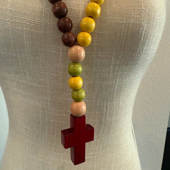 Rosary with Wooden Beads EUC - Picture 4 of 5